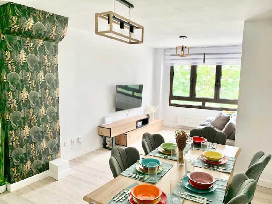 Gascona Centro Con Parking Apartment Oviedo Luaran gambar