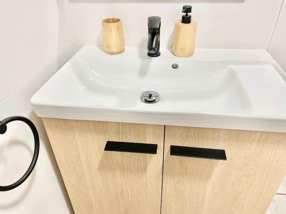 Gascona Centro Con Parking Apartment Oviedo Luaran gambar