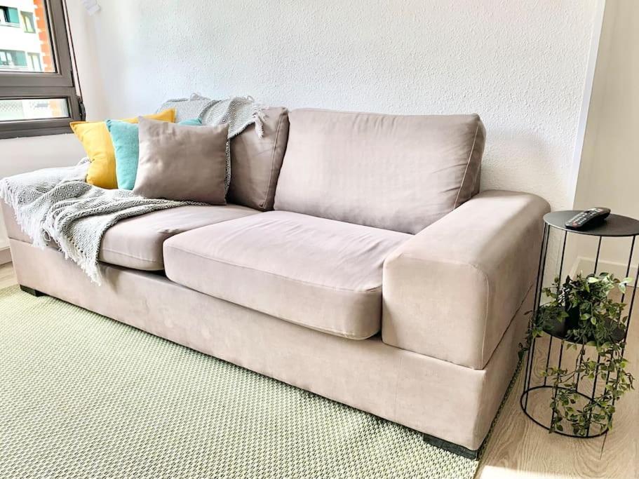 Gascona Centro Con Parking Apartment Oviedo Luaran gambar
